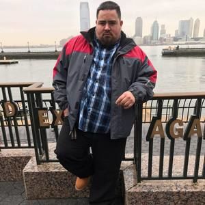 Meet your Posher, Andres